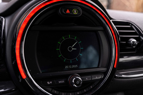 MINI Clubman 2.0 Cooper S 192 PK Aut. Moonwalk Grey Full LED Stoelverwarming 17''