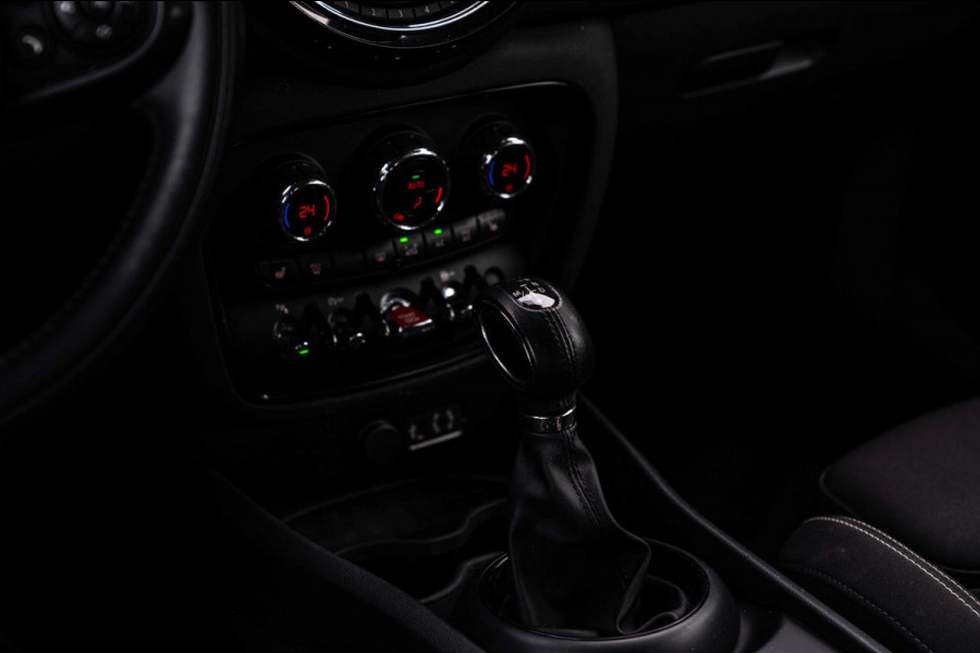 MINI Clubman 2.0 Cooper S 192 PK Aut. Moonwalk Grey Full LED Stoelverwarming 17''