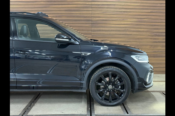 Volkswagen T-Roc 1.5 TSI DSG | 3x R-Line | Pano | Black Style | IQ.Light | Carplay | Camera | Winter Pakket | ACC | Virtual