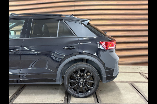 Volkswagen T-Roc 1.5 TSI DSG | 3x R-Line | Pano | Black Style | IQ.Light | Carplay | Camera | Winter Pakket | ACC | Virtual