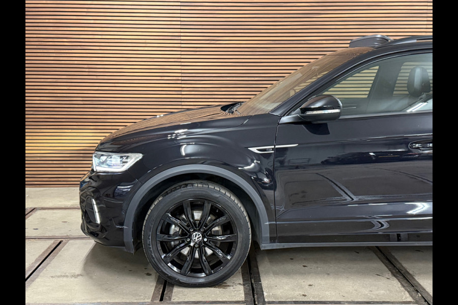 Volkswagen T-Roc 1.5 TSI DSG | 3x R-Line | Pano | Black Style | IQ.Light | Carplay | Camera | Winter Pakket | ACC | Virtual