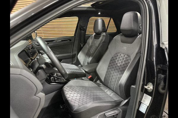 Volkswagen T-Roc 1.5 TSI DSG | 3x R-Line | Pano | Black Style | IQ.Light | Carplay | Camera | Winter Pakket | ACC | Virtual