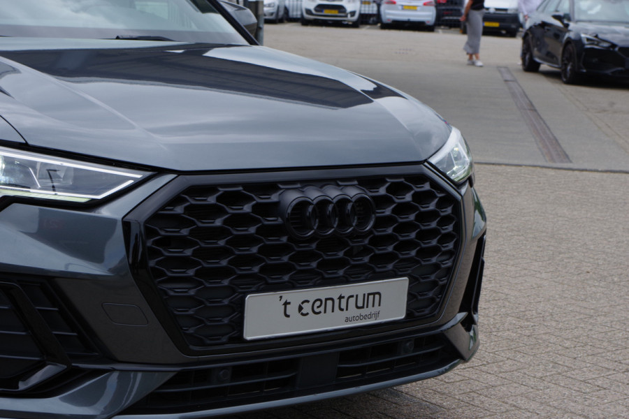 Audi Q3 Sportback 45 TFSI e 245 PK S-Line Edition PHEV, Panoramadak, Carplay, LED