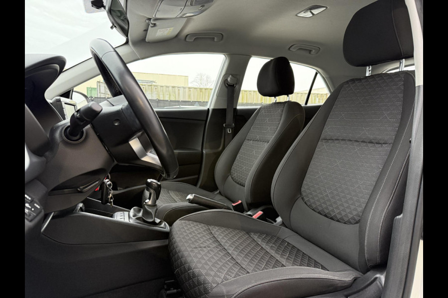 Kia Rio 1.0 TGDI ComfortPlusLine Navigator 2e Eigenaar,Navi,Camera,Airco,Cruise,PDC,Android/Apple Auto,Dealer Onderhouden,N.A.P,APK tot 05-2026