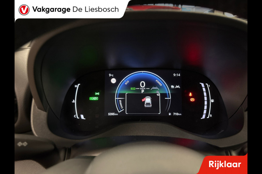 Toyota Yaris 1.5 Hybrid 115 First Edition / stoel en stuur verwarming/ camera / carplay /