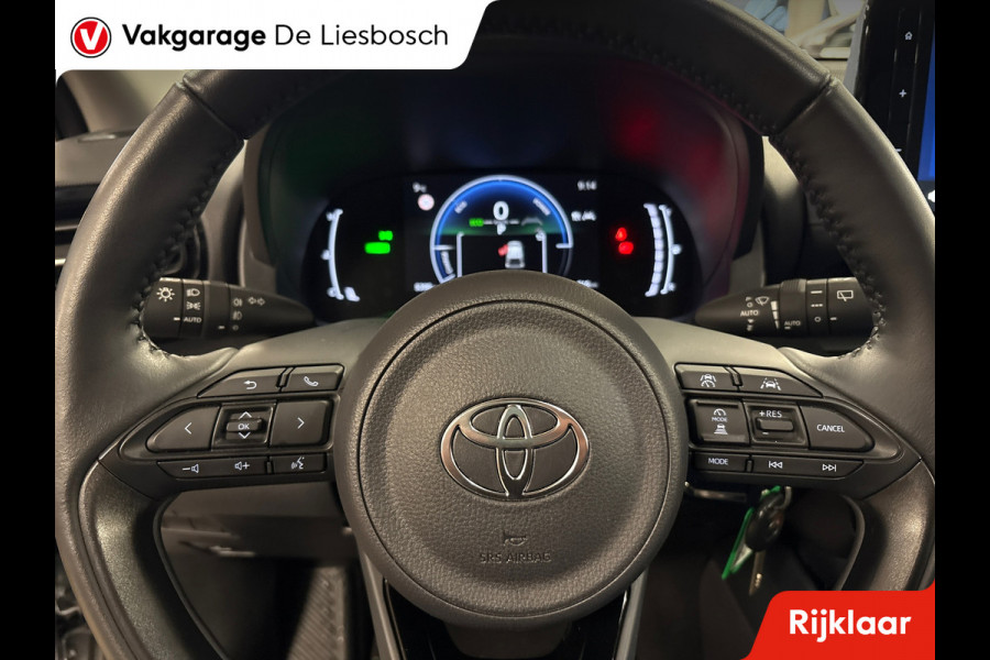 Toyota Yaris 1.5 Hybrid 115 First Edition / stoel en stuur verwarming/ camera / carplay /