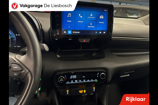 Toyota Yaris 1.5 Hybrid 115 First Edition / stoel en stuur verwarming/ camera / carplay /