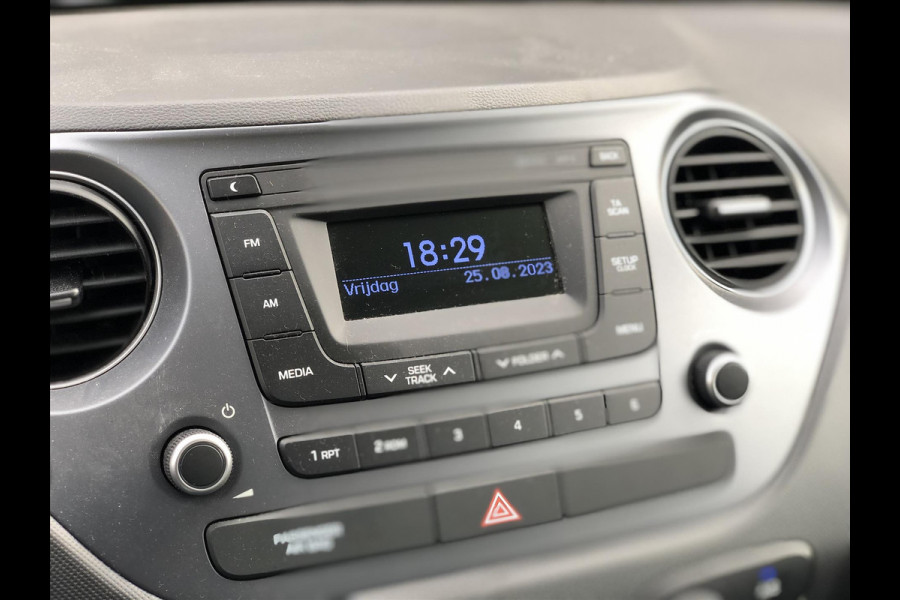 Hyundai i10 1.0i Comfort | Trekhaak, Airconditioning, Parkeersensoren, Cruise control, Stuurbediening