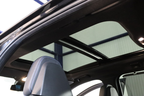 BMW 3 Serie Touring 330e xDrive 293 PK High Executive M-Sport PHEV, Kuipstoelen, Panoramadak, Memory, Head-up
