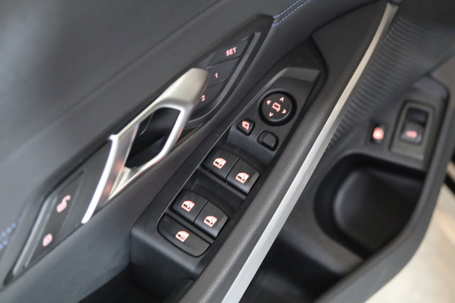 BMW 3 Serie Touring 330e xDrive 293 PK High Executive M-Sport PHEV, Kuipstoelen, Panoramadak, Memory, Head-up