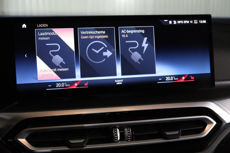 BMW 3 Serie Touring 330e xDrive 293 PK High Executive M-Sport PHEV, Kuipstoelen, Panoramadak, Memory, Head-up