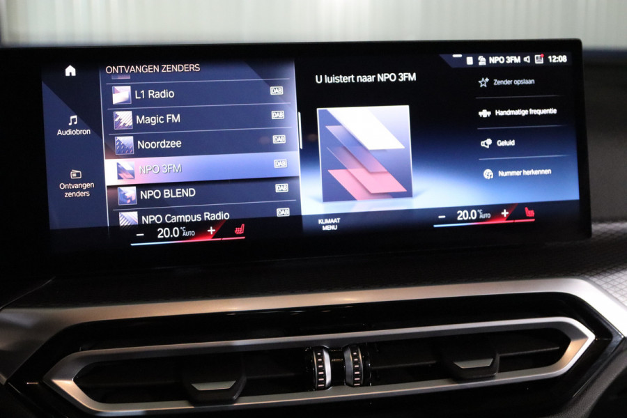 BMW 3 Serie Touring 330e xDrive 293 PK High Executive M-Sport PHEV, Kuipstoelen, Panoramadak, Memory, Head-up