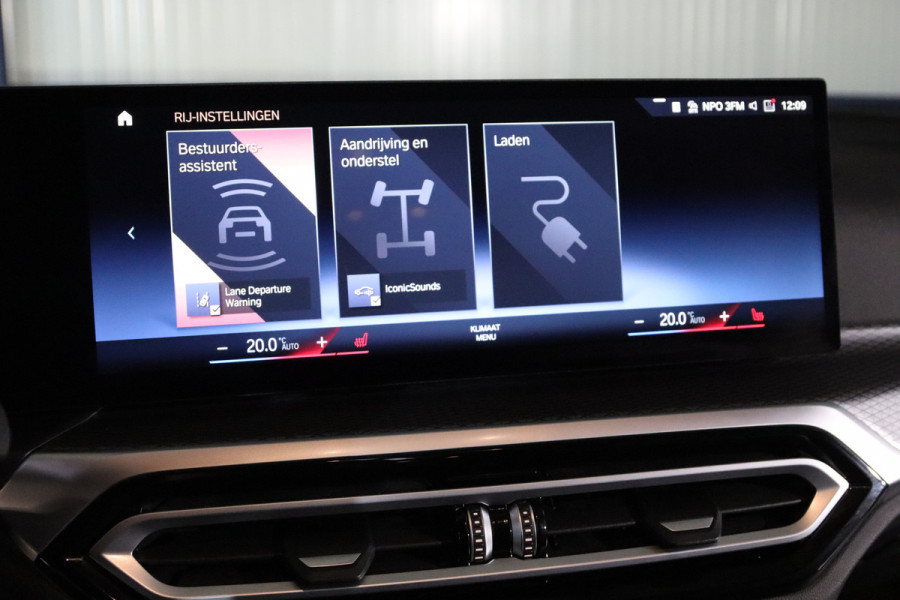 BMW 3 Serie Touring 330e xDrive 293 PK High Executive M-Sport PHEV, Kuipstoelen, Panoramadak, Memory, Head-up