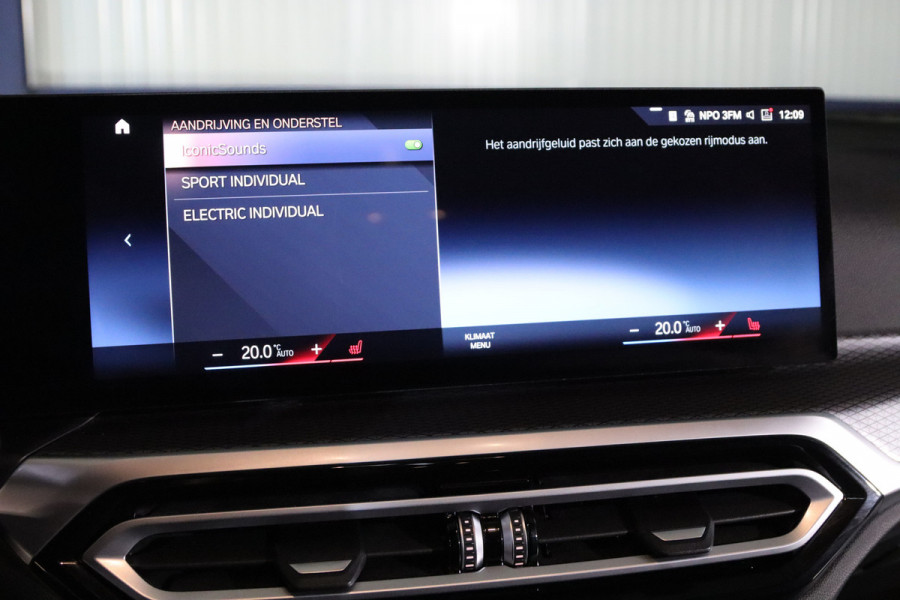 BMW 3 Serie Touring 330e xDrive 293 PK High Executive M-Sport PHEV, Kuipstoelen, Panoramadak, Memory, Head-up