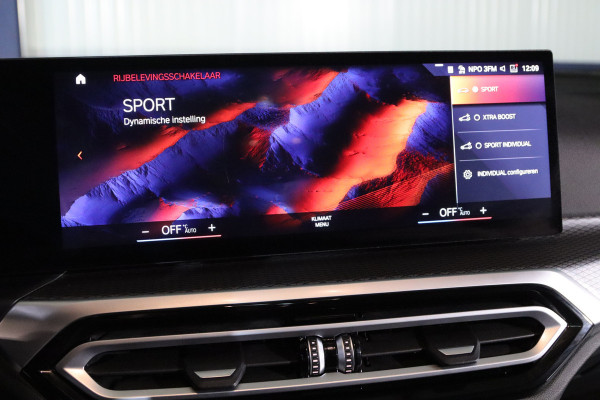 BMW 3 Serie Touring 330e xDrive 293 PK High Executive M-Sport PHEV, Kuipstoelen, Panoramadak, Memory, Head-up