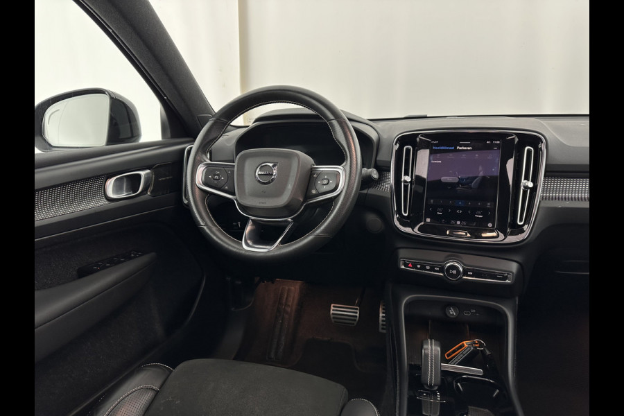 Volvo XC40 Recharge P8 AWD R-Design [ 3-Fase ] {SOH-90%} (INCL.BTW) Aut. *PANO | LEATHER-ALCANTARA | ADAPTIVE-CRUISE | DIGI-COCKPIT | FULL-LED | HARMAN/KARDON | TOP-VIEW | NAVI-FULLMAP | ECC | PDC | KEYLESS | HEATED-SPORTSEATS | TOWBAR | 20''ALU*