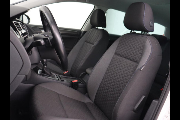 Volkswagen Golf 1.0 TSI Comfortline | Automaat | Stoelverwarming | Navigatie | Parkeerhulp | Adaptive cruise | Bluetooth | Climate control