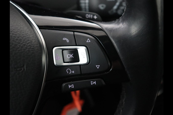 Volkswagen Golf 1.0 TSI Comfortline | Automaat | Stoelverwarming | Navigatie | Parkeerhulp | Adaptive cruise | Bluetooth | Climate control