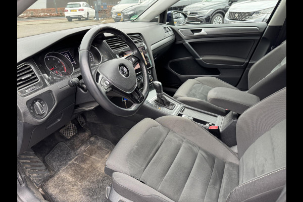 Volkswagen Golf 1.0 TSI Comfortline Automaat | Stoelverwarming | addaptieve cruise controle | nl auto met nap | Rijklaar geleverd met 12 mnd bovag garantie