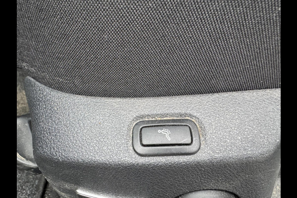 Volkswagen Golf 1.0 TSI Comfortline Automaat | Stoelverwarming | addaptieve cruise controle | nl auto met nap | Rijklaar geleverd met 12 mnd bovag garantie