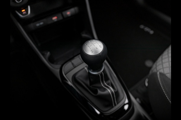 Kia Picanto 1.0 GDi DynamicLine | Direct beschikbaar | Navi | Camera | PDC | Cruise