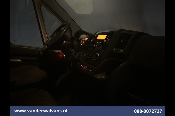 Citroën Jumper 2.2 BlueHDi 141pk Bakwagen Laadklep Euro6 Airco | 1115kg laadvermogen | Cruisecontrol Bijrijdersbank.