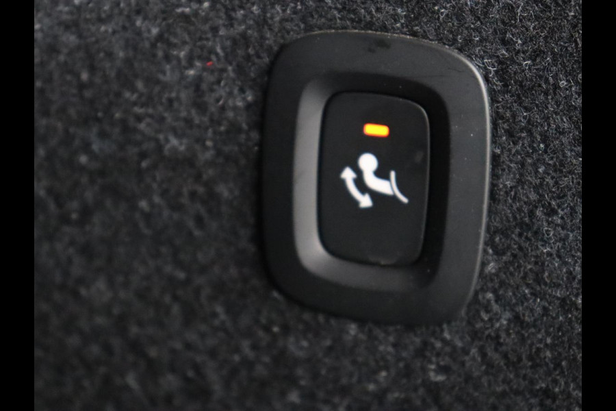 Volvo XC40 1.5 T4 Recharge Inscription Expression| Trekhaak | Stoel & stuurverwarming | 360 Camera | Carplay | Navigatie | Full LED | Climate control | PHEV | Plug In