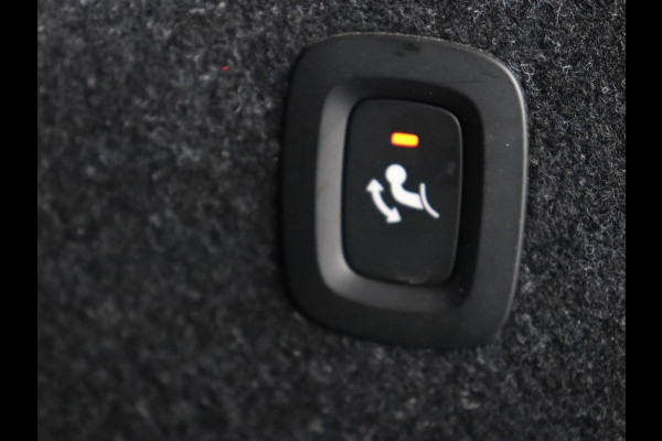 Volvo XC40 1.5 T4 Recharge Inscription Expression| Trekhaak | Stoel & stuurverwarming | 360 Camera | Carplay | Navigatie | Full LED | Climate control | PHEV | Plug In