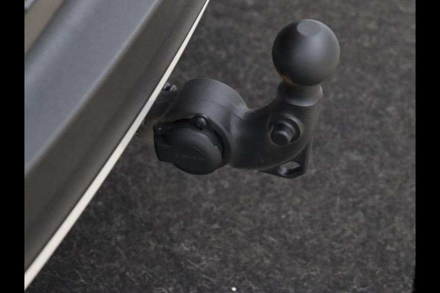 Volvo XC40 1.5 T4 Recharge Inscription Expression| Trekhaak | Stoel & stuurverwarming | 360 Camera | Carplay | Navigatie | Full LED | Climate control | PHEV | Plug In