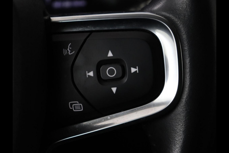 Volvo XC40 1.5 T4 Recharge Inscription Expression| Trekhaak | Stoel & stuurverwarming | 360 Camera | Carplay | Navigatie | Full LED | Climate control | PHEV | Plug In