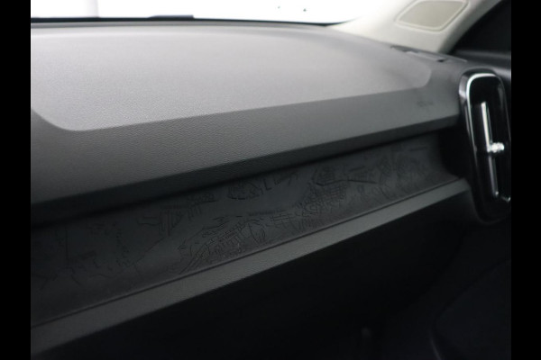 Volvo XC40 1.5 T4 Recharge Inscription Expression| Trekhaak | Stoel & stuurverwarming | 360 Camera | Carplay | Navigatie | Full LED | Climate control | PHEV | Plug In