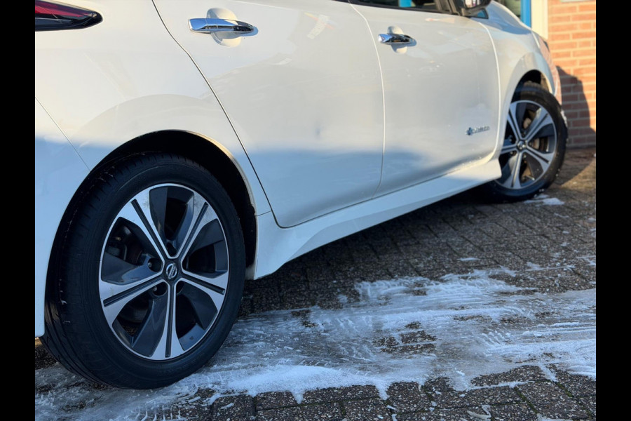 Nissan Leaf N-Connecta 40 kWh 2018 NAVI CLIMA NAP