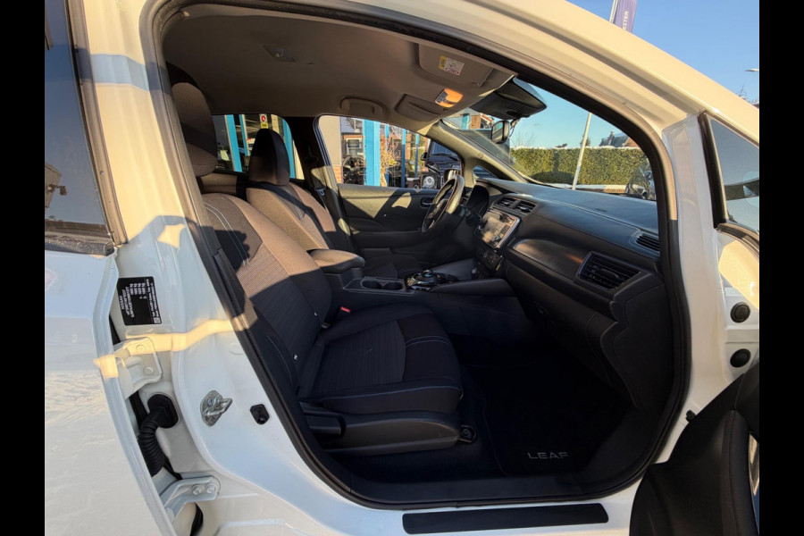 Nissan Leaf N-Connecta 40 kWh 2018 NAVI CLIMA NAP