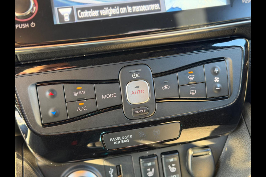 Nissan Leaf N-Connecta 40 kWh 2018 NAVI CLIMA NAP