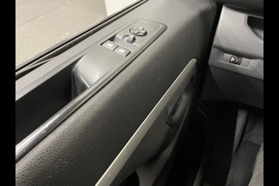 Peugeot Expert Long Dubbele Cabine Asphalt L3 2.0 HDi 120pk Aut-8 Airco Navi Carplay Cruise Control Trekhaak Lang Luxe Dubbele Cabine