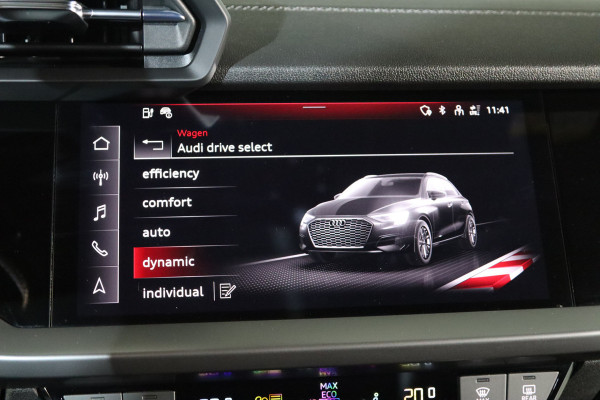 Audi A3 Sportback 45 TFSI e 245 PK S-Line Edition Competition PHEV, Panoramadak, RS-Bekleding, Camera