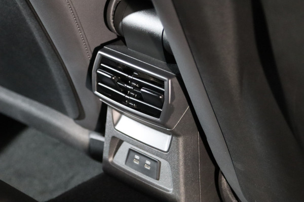 Audi A3 Sportback 45 TFSI e 245 PK S-Line Edition Competition PHEV, Panoramadak, RS-Bekleding, Camera