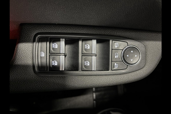 Renault Clio 1.0 TCe Intens Airco Navigatie Cruise control Multimedia