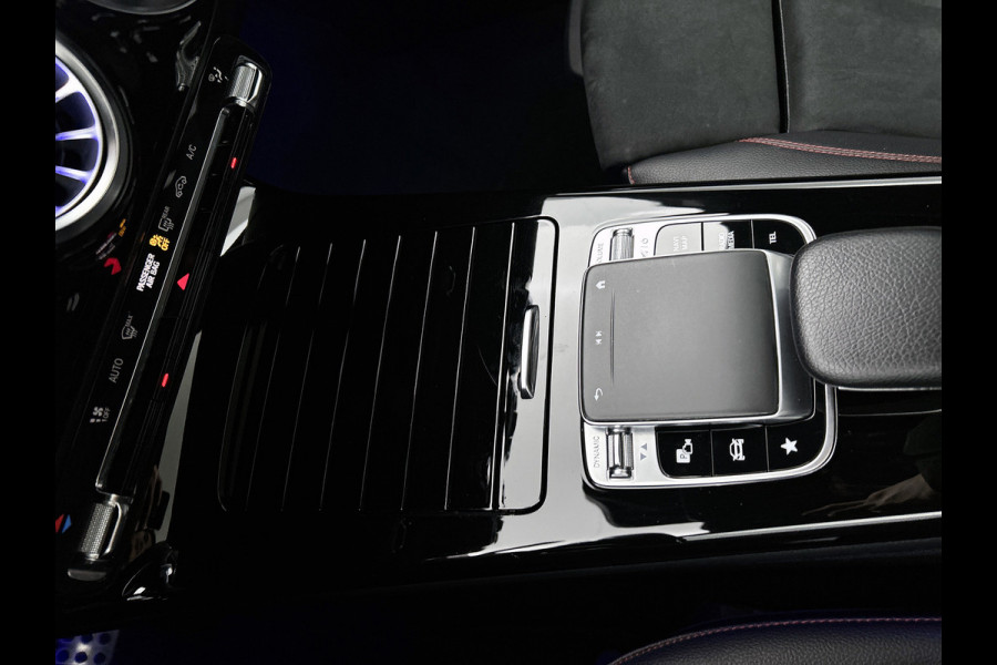 Mercedes-Benz A-Klasse 200 Business Solution AMG (PANORAMADAK, SFEERVERLICHTING, 360 CAMERA, GOED ONDERHOUDEN)