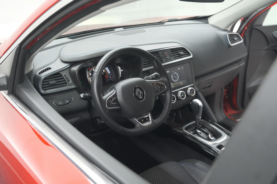 Renault Kadjar 1.3 TCe 140 EDC Limited | Trekhaak | Allseason banden | Stoelverwarming | Apple Carplay
