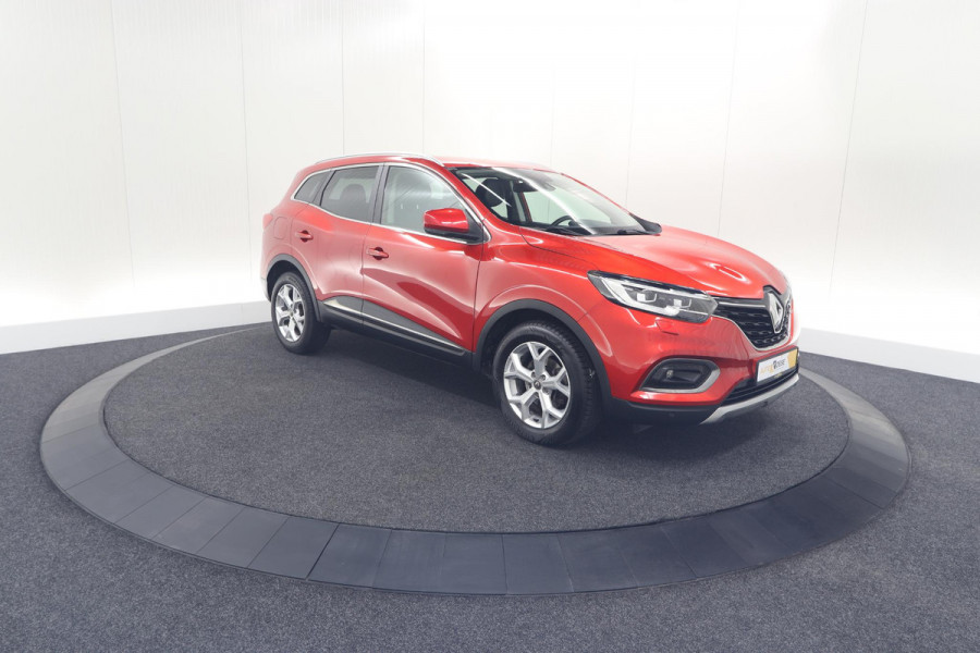 Renault Kadjar 1.3 TCe 140 EDC Limited | Trekhaak | Allseason banden | Stoelverwarming | Apple Carplay