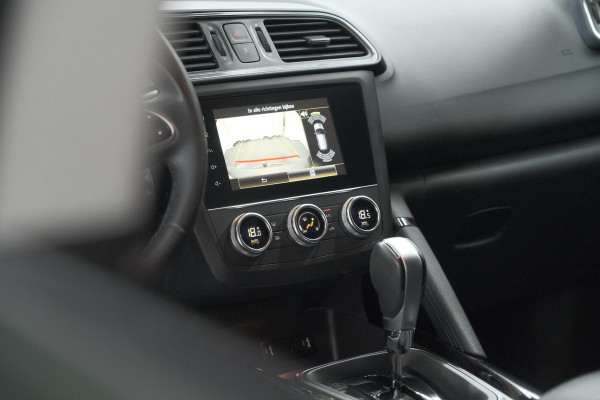 Renault Kadjar 1.3 TCe 140 EDC Limited | Trekhaak | Allseason banden | Stoelverwarming | Apple Carplay