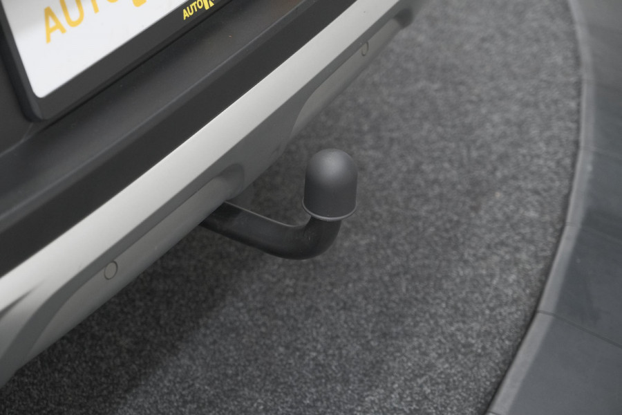 Renault Kadjar 1.3 TCe 140 EDC Limited | Trekhaak | Allseason banden | Stoelverwarming | Apple Carplay