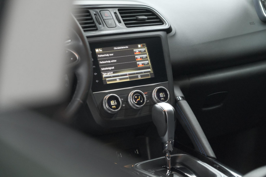 Renault Kadjar 1.3 TCe 140 EDC Limited | Trekhaak | Allseason banden | Stoelverwarming | Apple Carplay