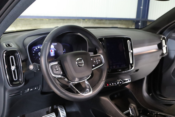 Volvo XC40 1.5 T5 Recharge 262 PK R-Design PHEV, Panoramadak, Leder-Alcantara, Harman/Kardon, Winterpakket