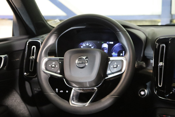 Volvo XC40 1.5 T5 Recharge 262 PK R-Design PHEV, Panoramadak, Leder-Alcantara, Harman/Kardon, Winterpakket