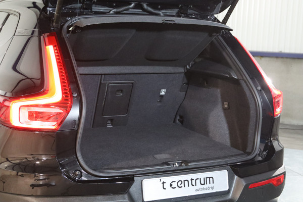 Volvo XC40 1.5 T5 Recharge 262 PK R-Design PHEV, Panoramadak, Leder-Alcantara, Harman/Kardon, Winterpakket