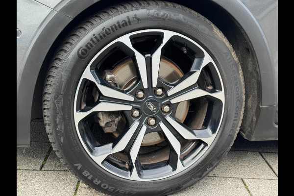 Ford Focus 1.0 EcoBoost Titanium X - Automaat I Navigatie I Airco I Sport pakket I LED I PDC I Dealer onderhouden