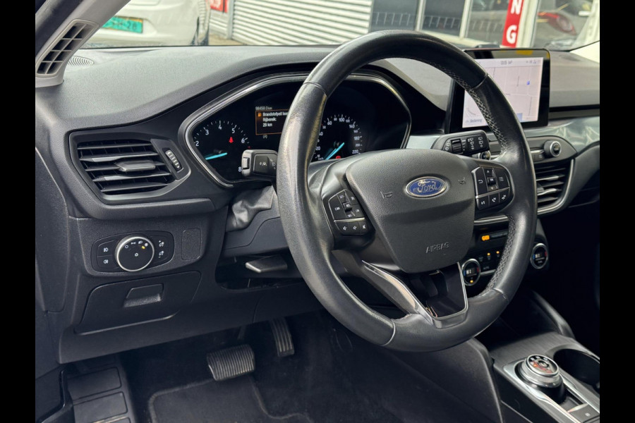 Ford Focus 1.0 EcoBoost Titanium X - Automaat I Navigatie I Airco I Sport pakket I LED I PDC I Dealer onderhouden