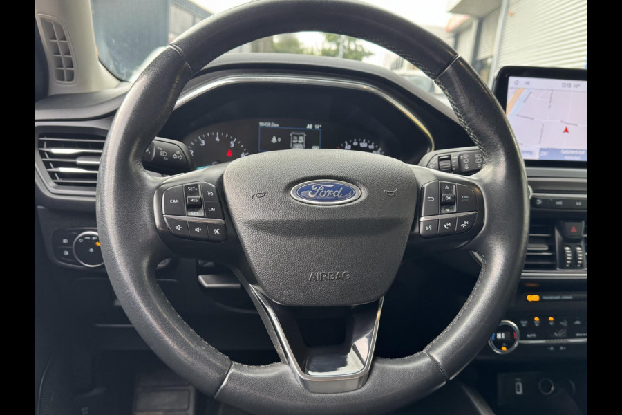 Ford Focus 1.0 EcoBoost Titanium X - Automaat I Navigatie I Airco I Sport pakket I LED I PDC I Dealer onderhouden